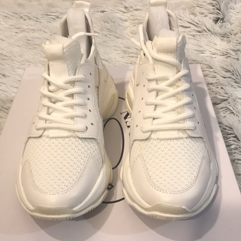 Steve Madden sneakers